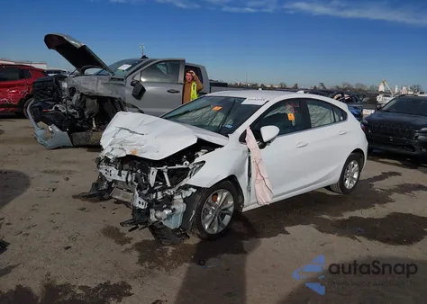 2019 Chevrolet Cruze Lt z USA, uszkodzony, nr VIN 3G1BE6SM6KS542138